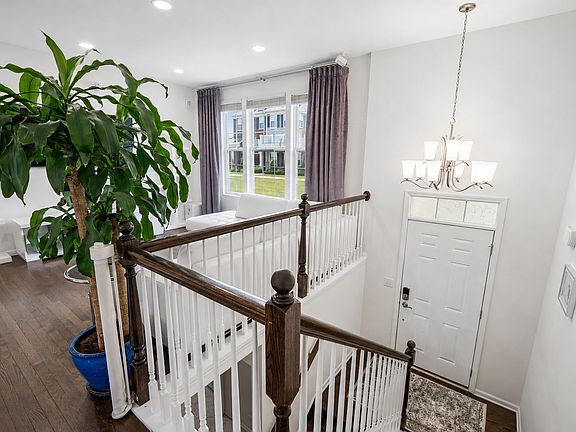 2nd image of 3155 Coral Ln #5-33