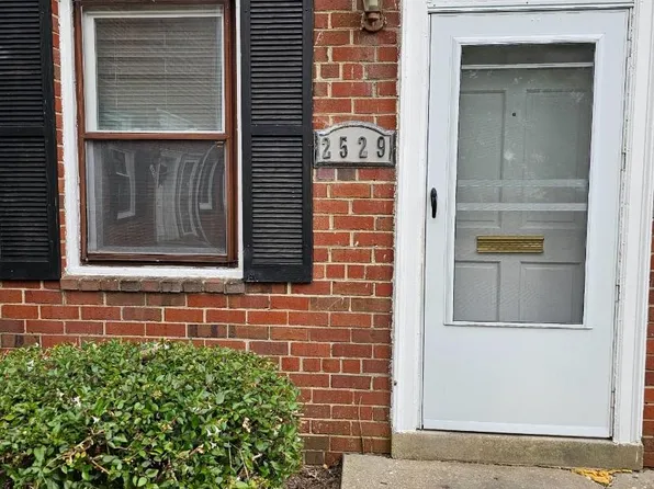 2529 Iverson St, Temple Hills, MD 20748