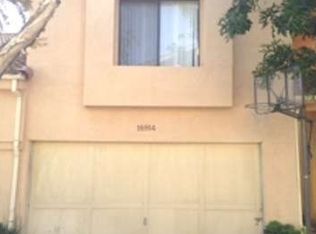 18814 Hatteras St, Tarzana, CA 91356