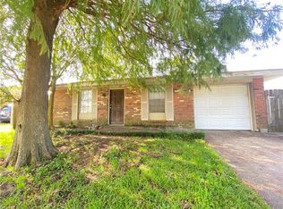 2812 Dove Ave, Marrero, LA 70072
