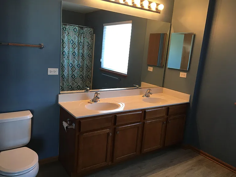 1048 Mackenzie Dr — Photo 10