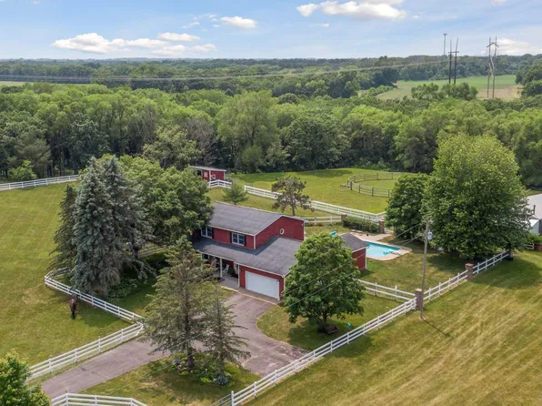 18331 Polk Ave, Hastings, MN 55033
