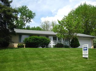 2075 Dane Ln, Bellbrook, OH 45305