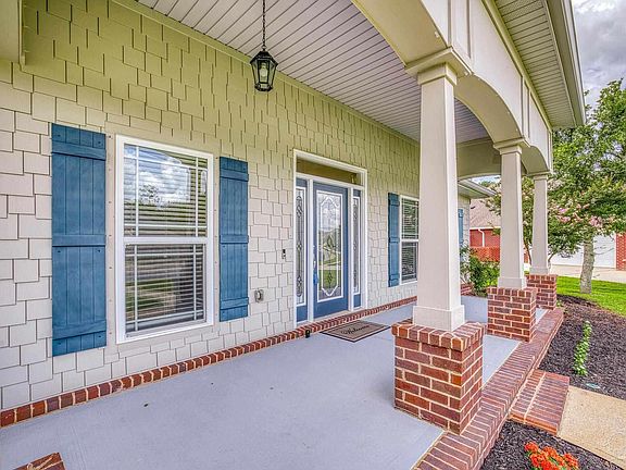 5th image of 8402 Salt Grass Dr W