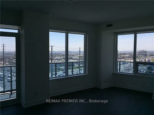 3700 Highway 7 Rd #605 — Photo 8