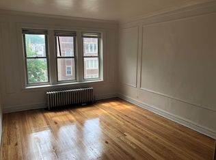 7853 S Ridgeland Ave APT 3N, Chicago, IL 60649