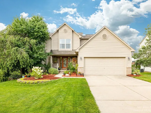 3440 Tiger Lily Dr, Ann Arbor, MI 48103