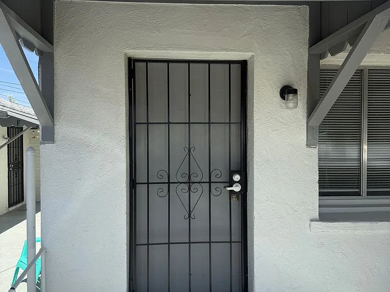 66435 Desert View Ave — Photo 9