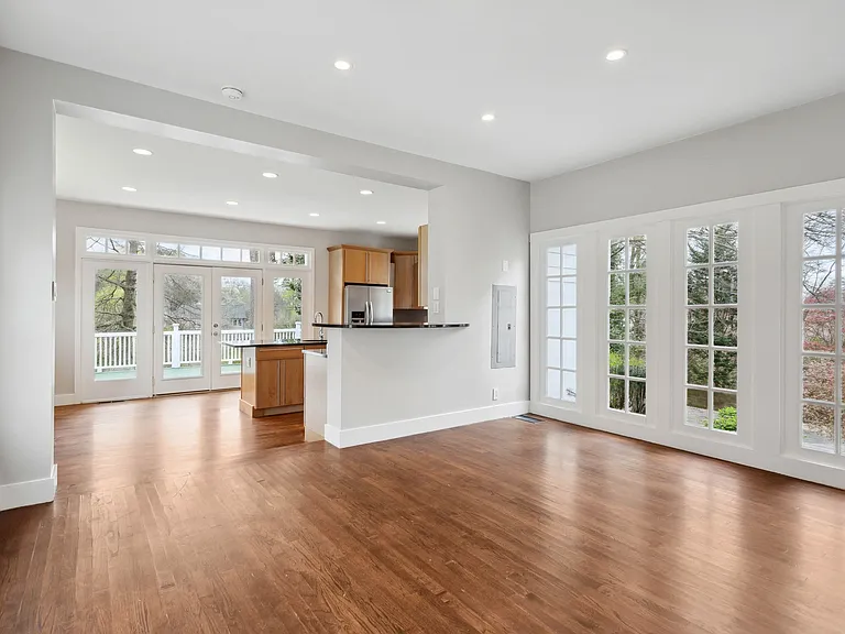 2849 Ashford Rd — Photo 11
