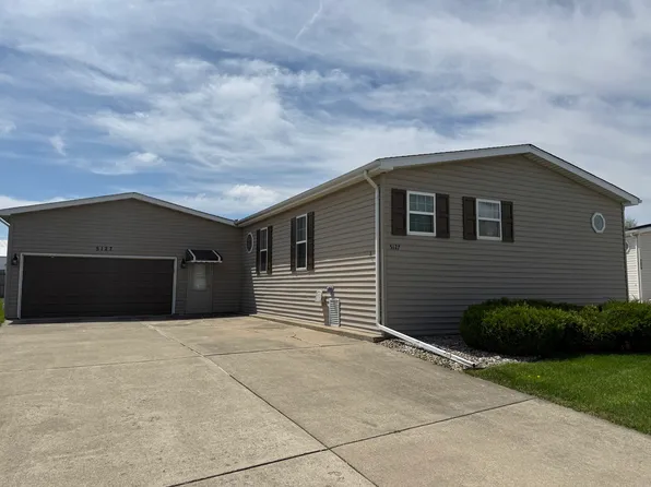5127 Lucille Dr, Monee, IL 60449