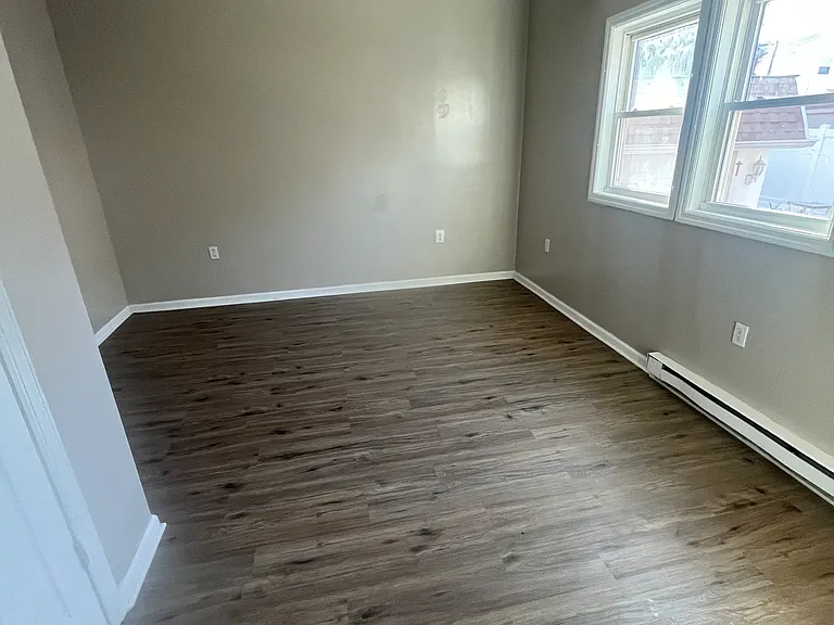 Master Bedroom Photo 2