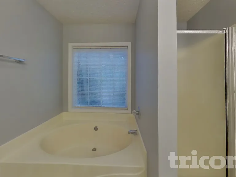 137 Poplar Way — Photo 10