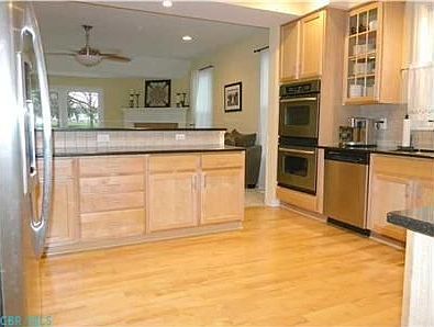 3rd image of 6930 Grate Park Dr