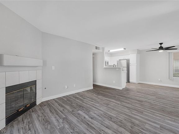 4th image of 5216 Mandalay Springs Dr Unit 101