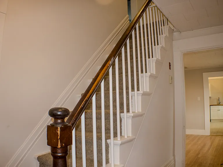 250 Ashburnham St — Photo 17