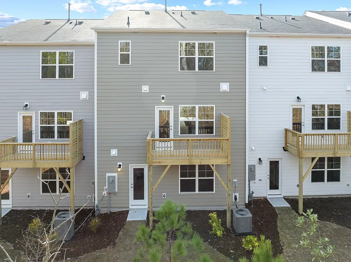 Building Photo - 1117 Crossvine Trl