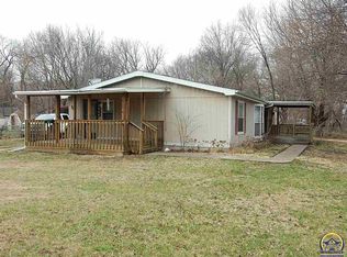 3122 NE Seward Ave, Topeka, KS 66616