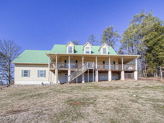 2nd image of 2117 Smith School Rd