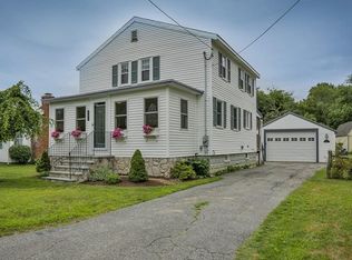 34 Ferry Rd, Salisbury, MA 01952