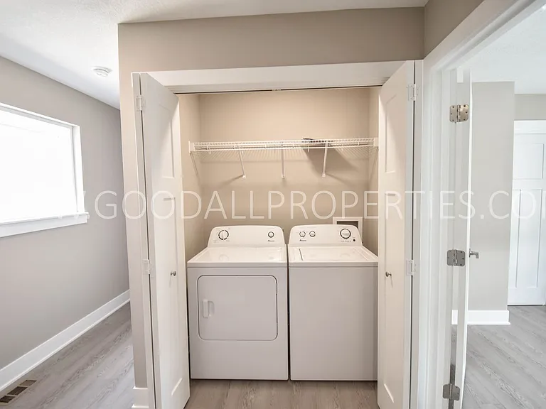 2000 Adler Ct — Photo 16