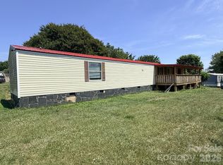 2330 Springdale Dr, Newton, NC 28658