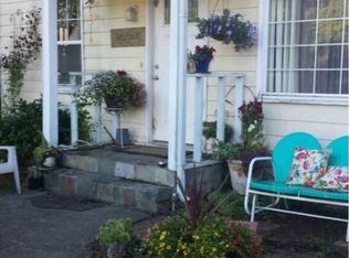 127 13th St, Lyons, OR 97358