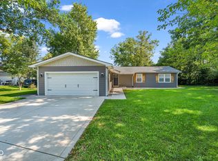 17 Taylor Ct, Danville, IN 46122
