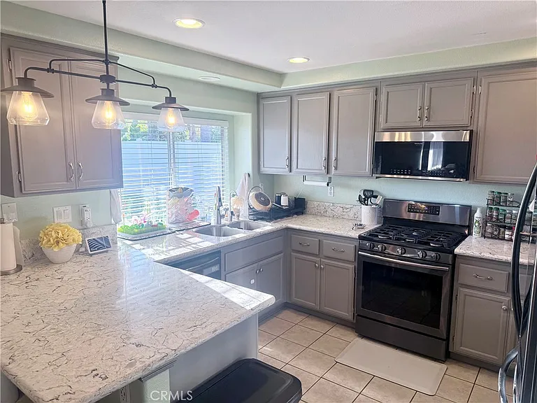 26587 Alta Ave — Photo 7