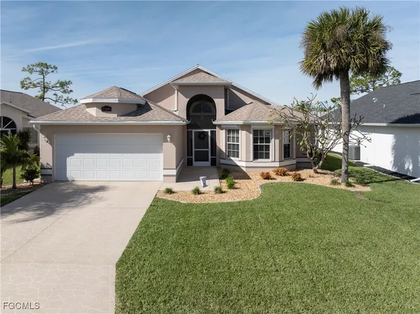 17581 Coconut Palm Ct, North Fort Myers, FL 33917