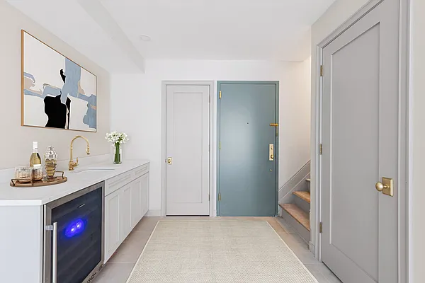 Sold by Douglas Elliman | media 25