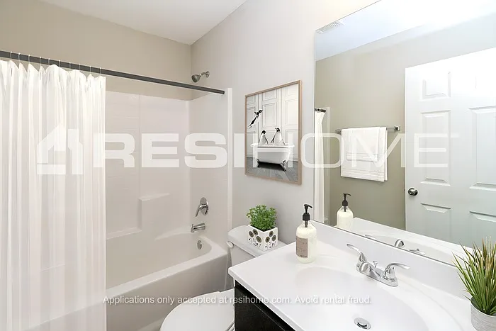 916 Klare Ln — Photo 9