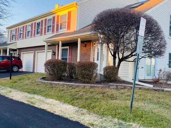 2630 College Hill Cir, Schaumburg, IL 60173