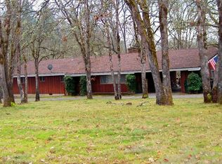 6010 Monument Dr, Grants Pass, OR 97526