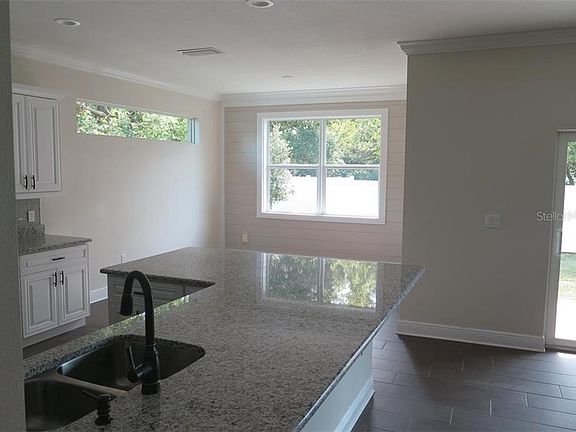 5th image of 1730 Sharondale Dr