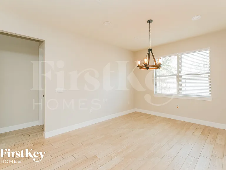 16303 Treasure Point Dr — Photo 5