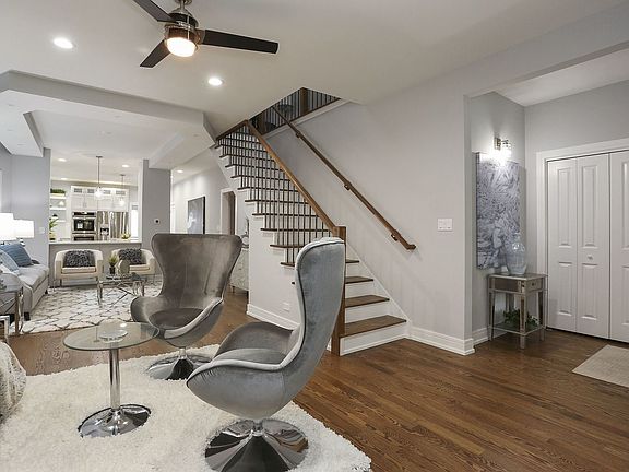 3rd image of 141 Brown Ave