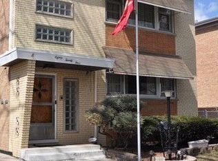 8024 S Komensky Ave, Chicago, IL