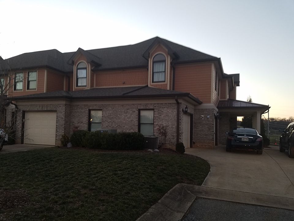 1st image of 102 Lookout Pointe Dr