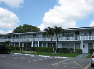 77 Farnham #77-D, Deerfield Beach, FL 33442