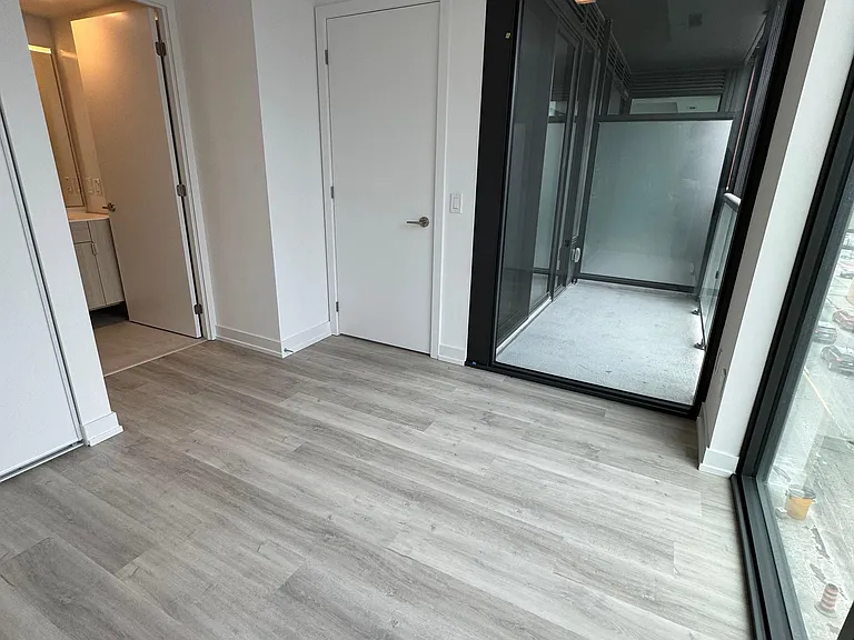 28 Eastern Ave S #417 — Photo 22