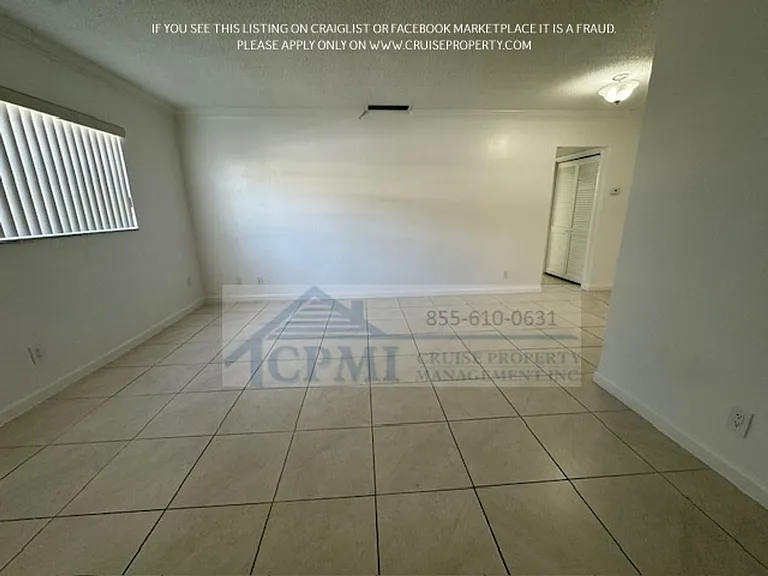 315 S Crescent Dr Hollywood, FL 33021 — Photo 17