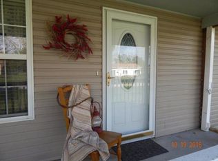 207 McPherson St, Greenfield, MO 65661