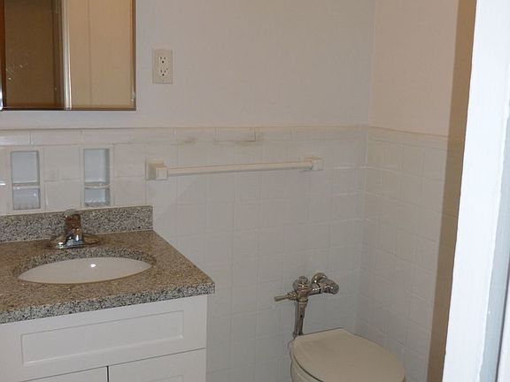 5th image of 65-44 Saunders St #305