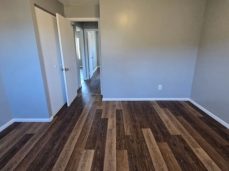 6226 Normandy Dr — Photo 8