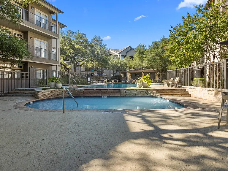Villas at Rogers Ranch — Photo 40