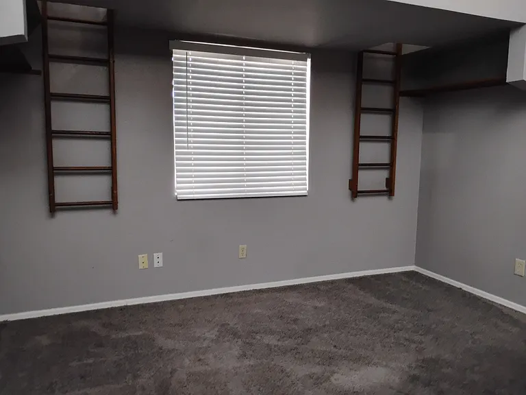 Guest bedroom/kids bedroom number 2