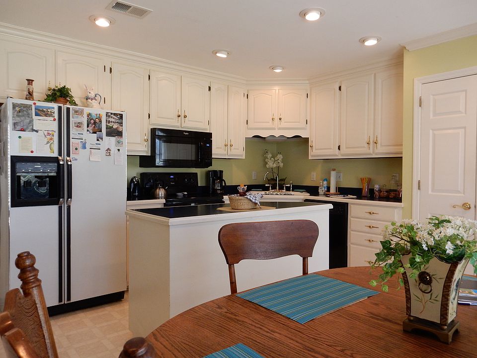 104 Luna Ln, Hendersonville, TN 37075 Zillow