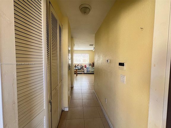 3rd image of 3335 NE 13th Circle Dr Unit 210-27