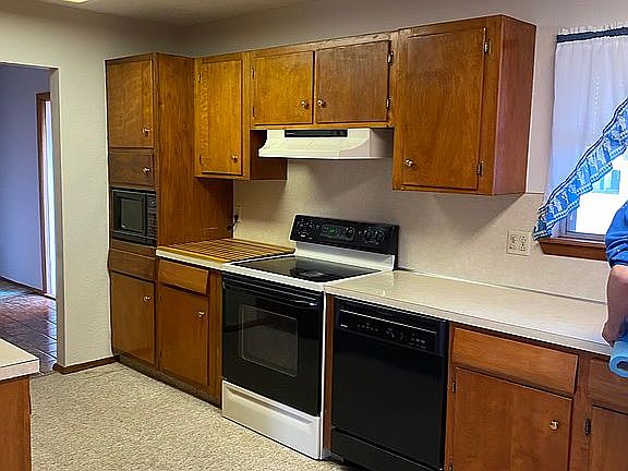 5th image of 308 Prairieview Dr