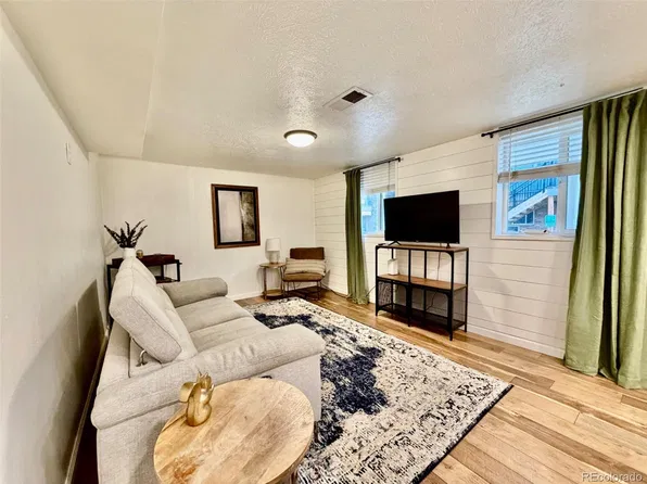 5700 W 28th Ave APT 16, Wheat Ridge, CO 80214